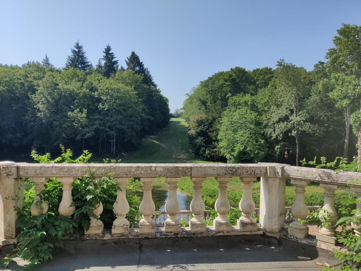 Chateau De La Huberdiere Nazelles-Negron Buitenkant foto